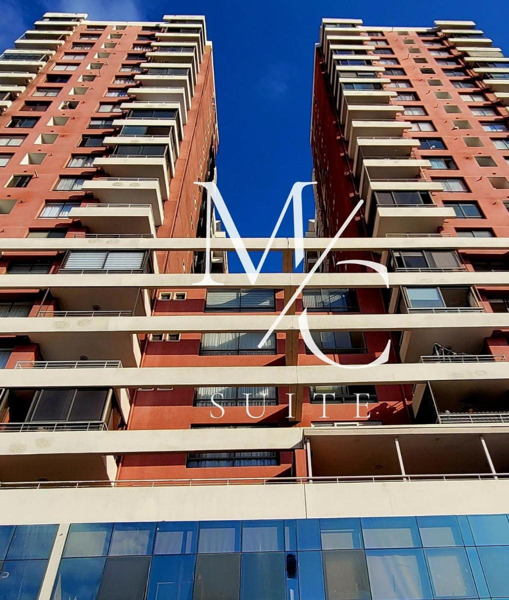 Exclusivo con hermosa vista y amplia terraza - Housity
