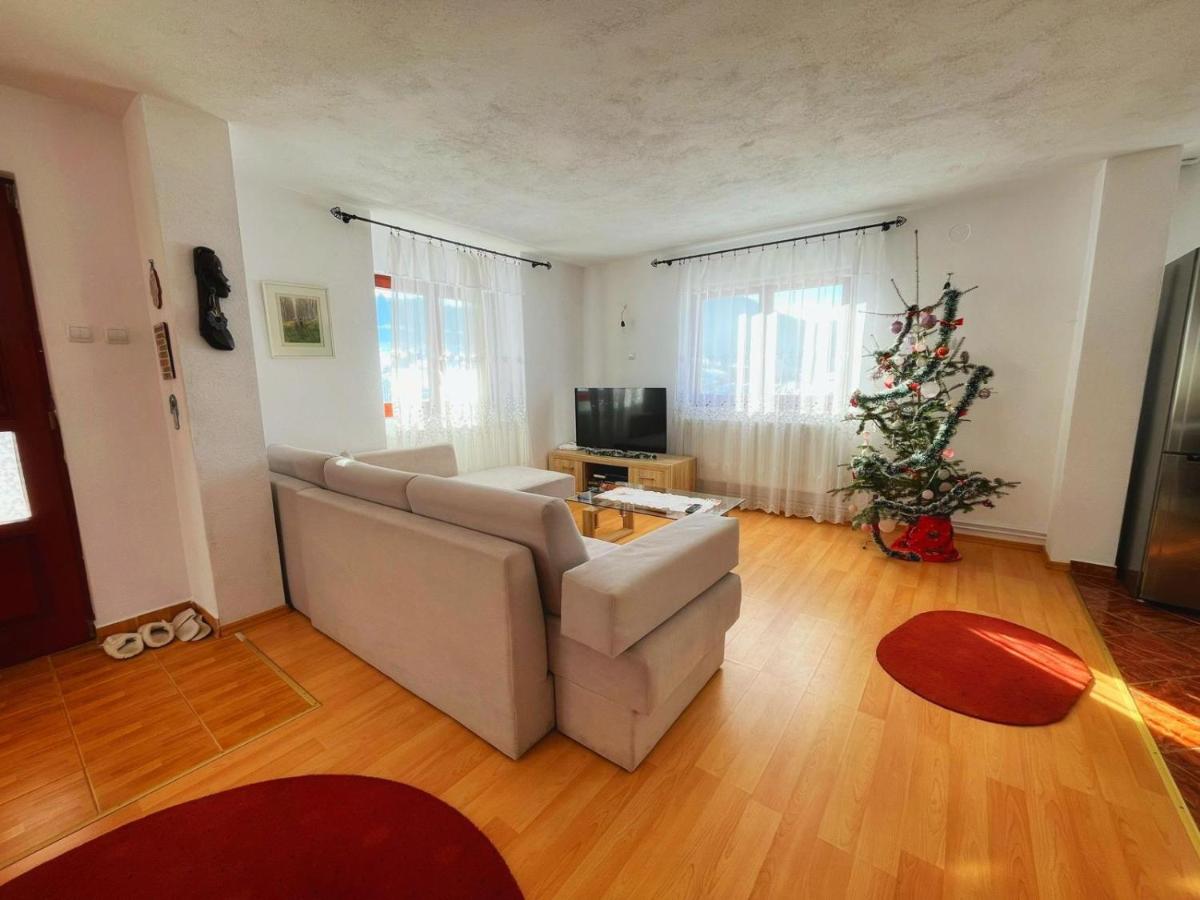 Casa Kolbert - Housity