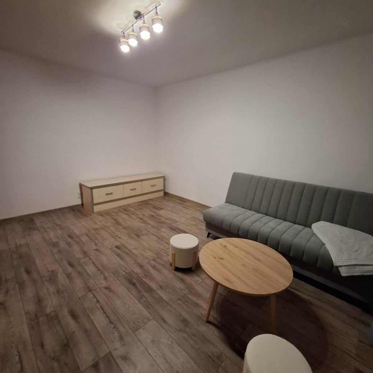 Apartament Tarnów - Housity