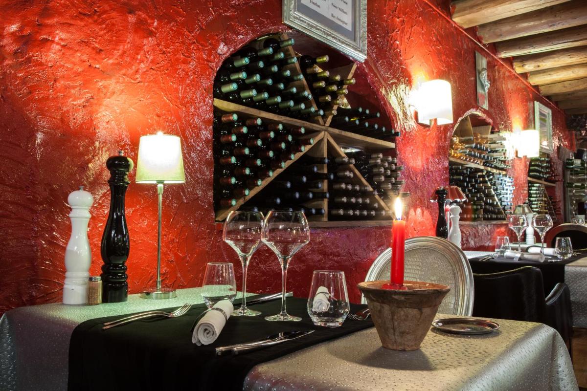 Boissons dans l'établissement Auberge De Maison Rouge