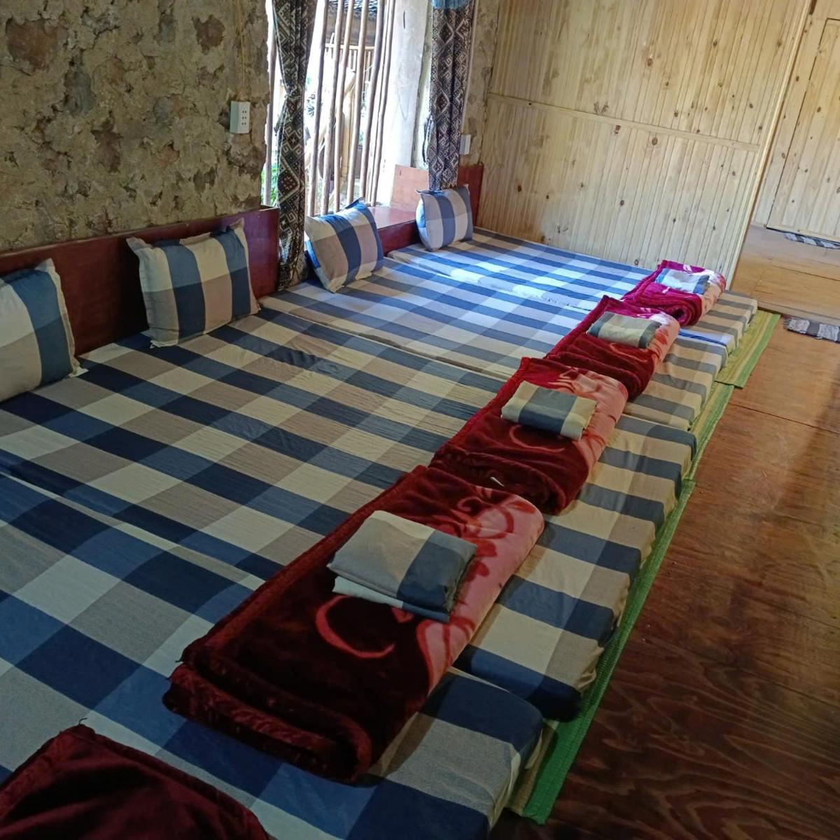 Quang Thuận Bản Giốc Homestay - Hizvo