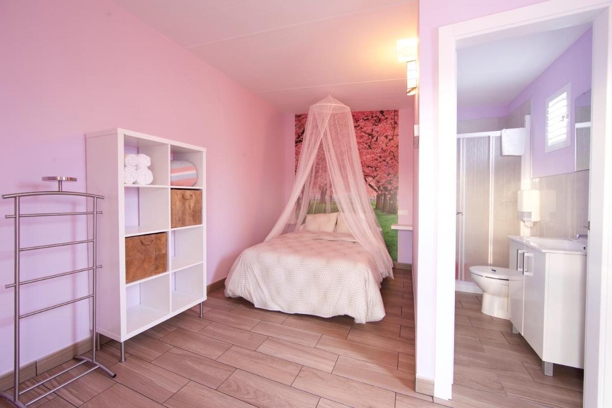 Camping Carlos III - Housity