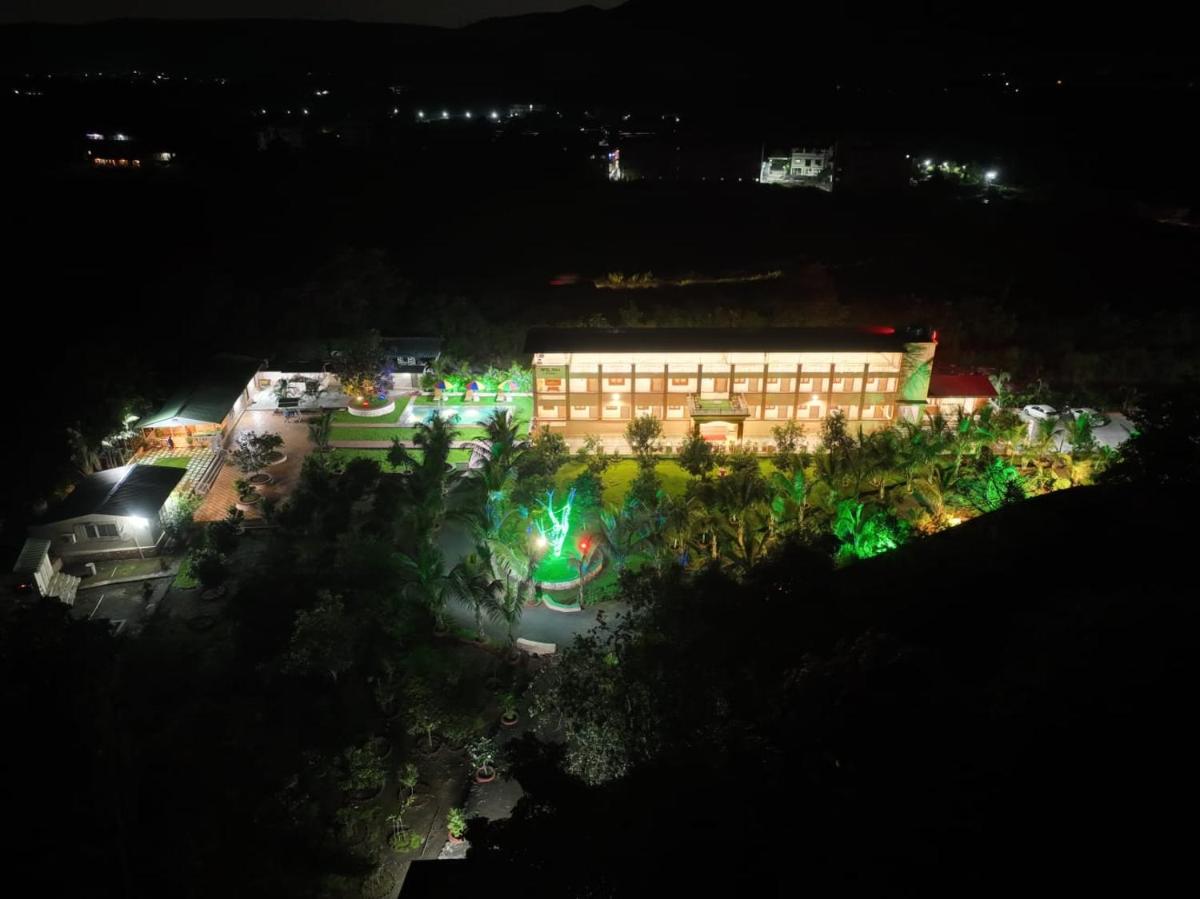 Raaj Resort - Housity