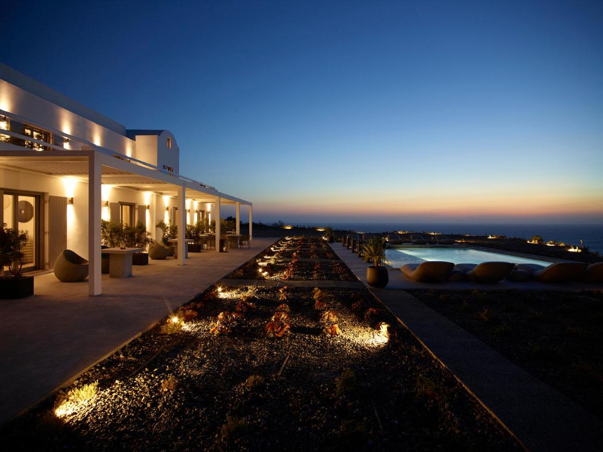 Absolute Paradise Santorini - Housity