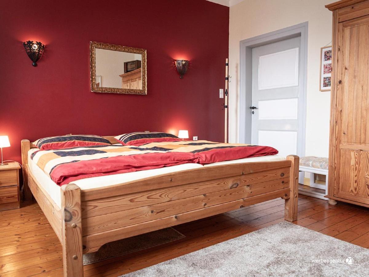 Ferienwohnung am Schloss in Lemgo - Housity