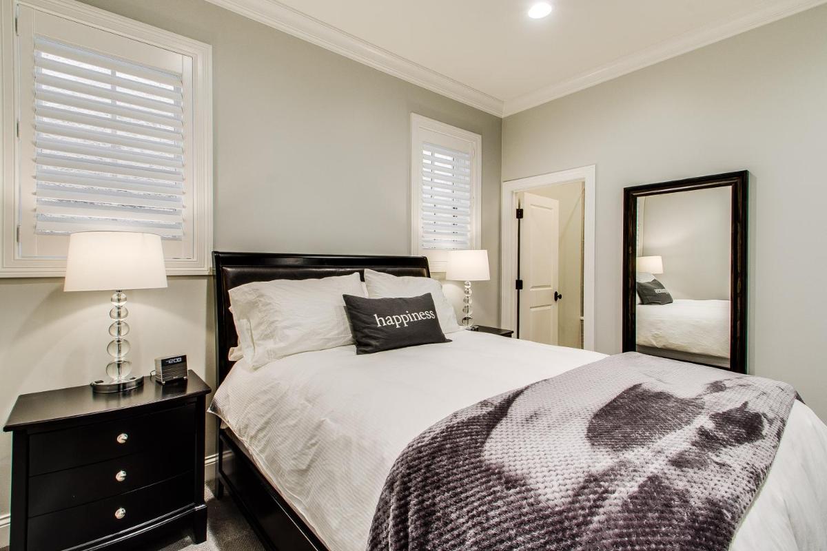 The Sono Chicago - Housity