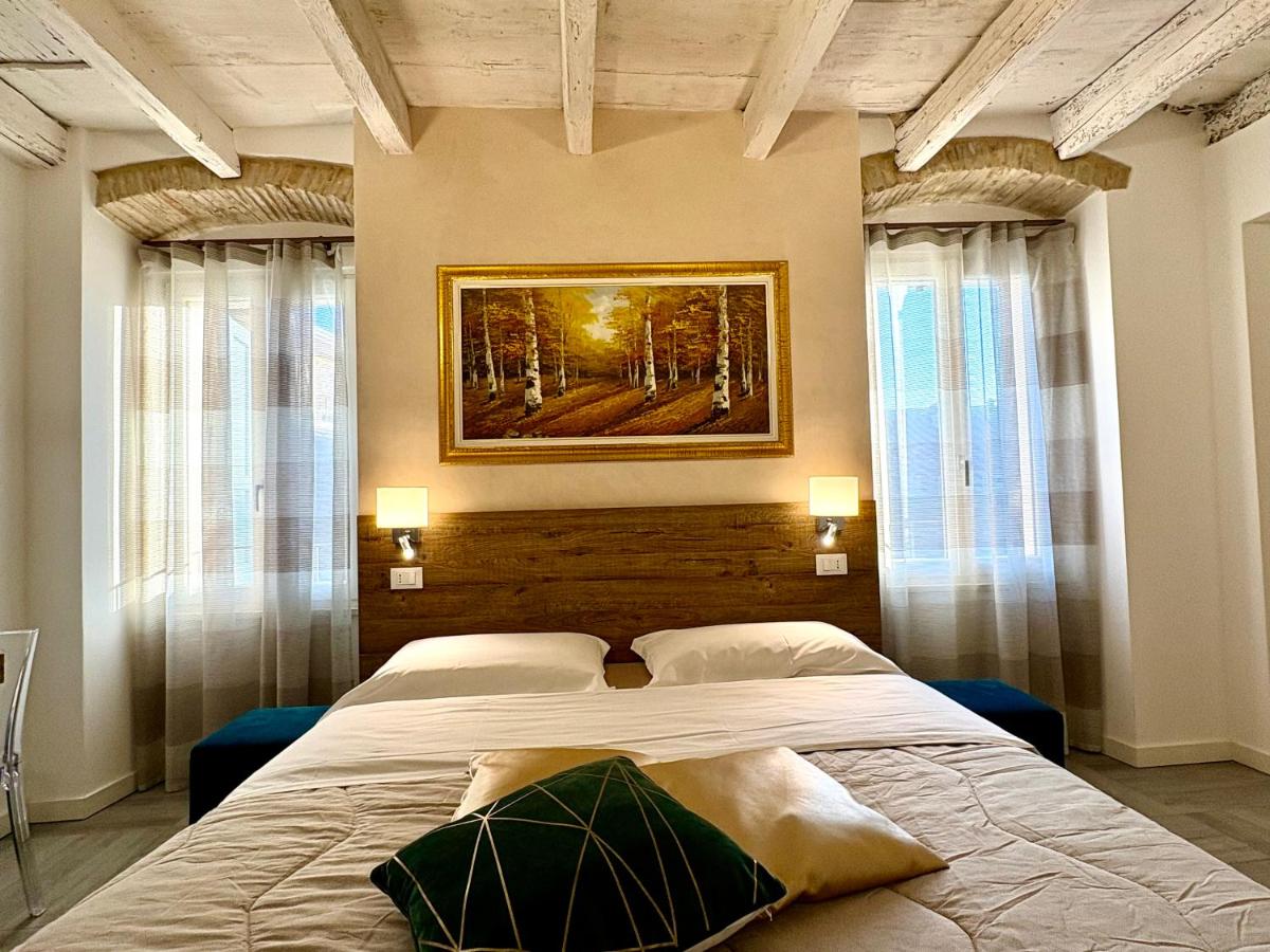 Dimora di Charme Rooms & Apartments - Housity