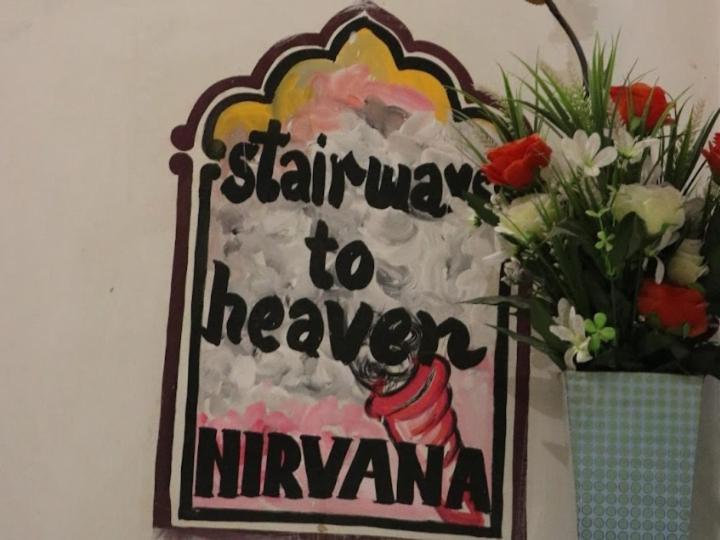 Hotel Nirvana rooftop - Housity