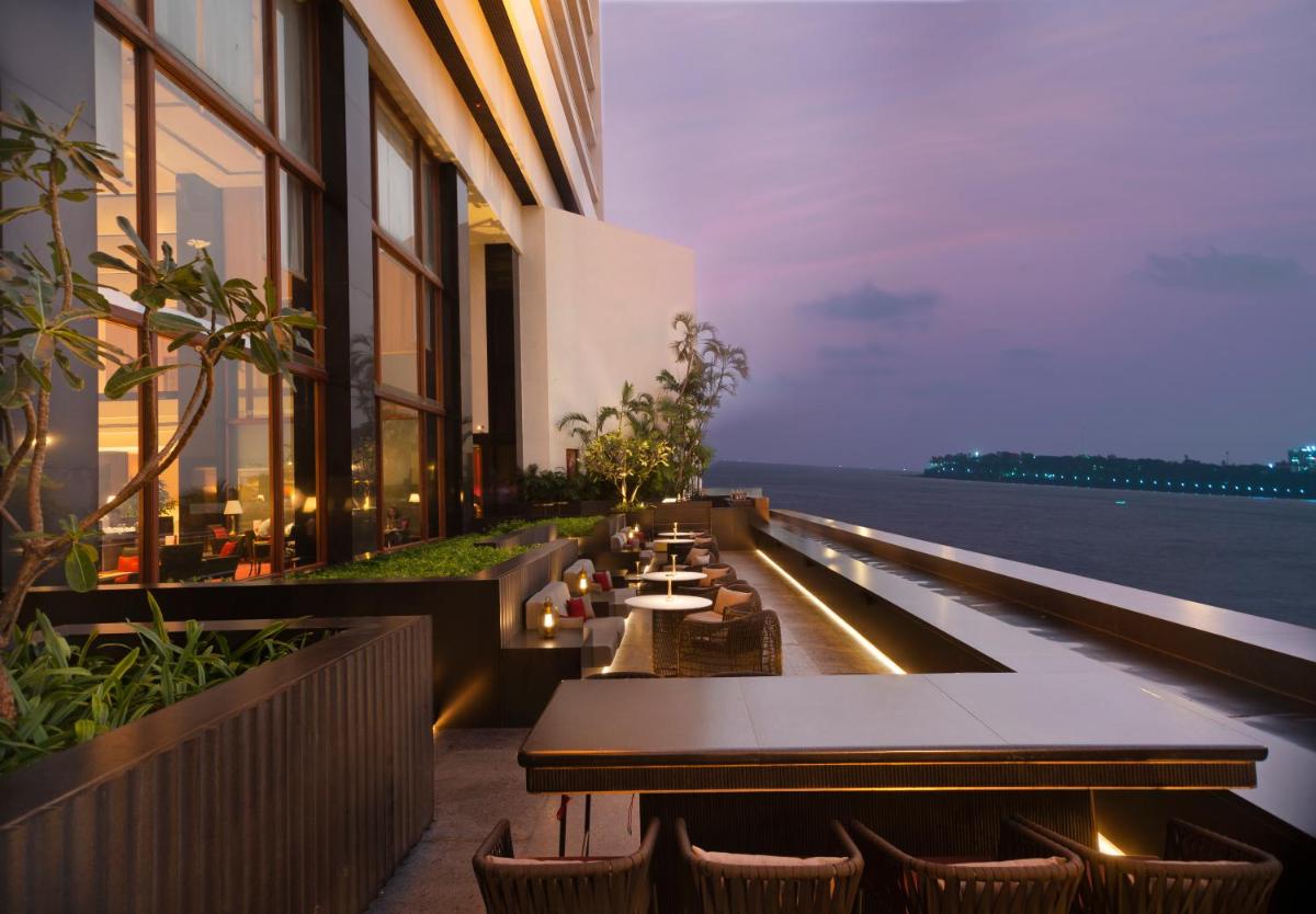 The Oberoi Mumbai - Housity