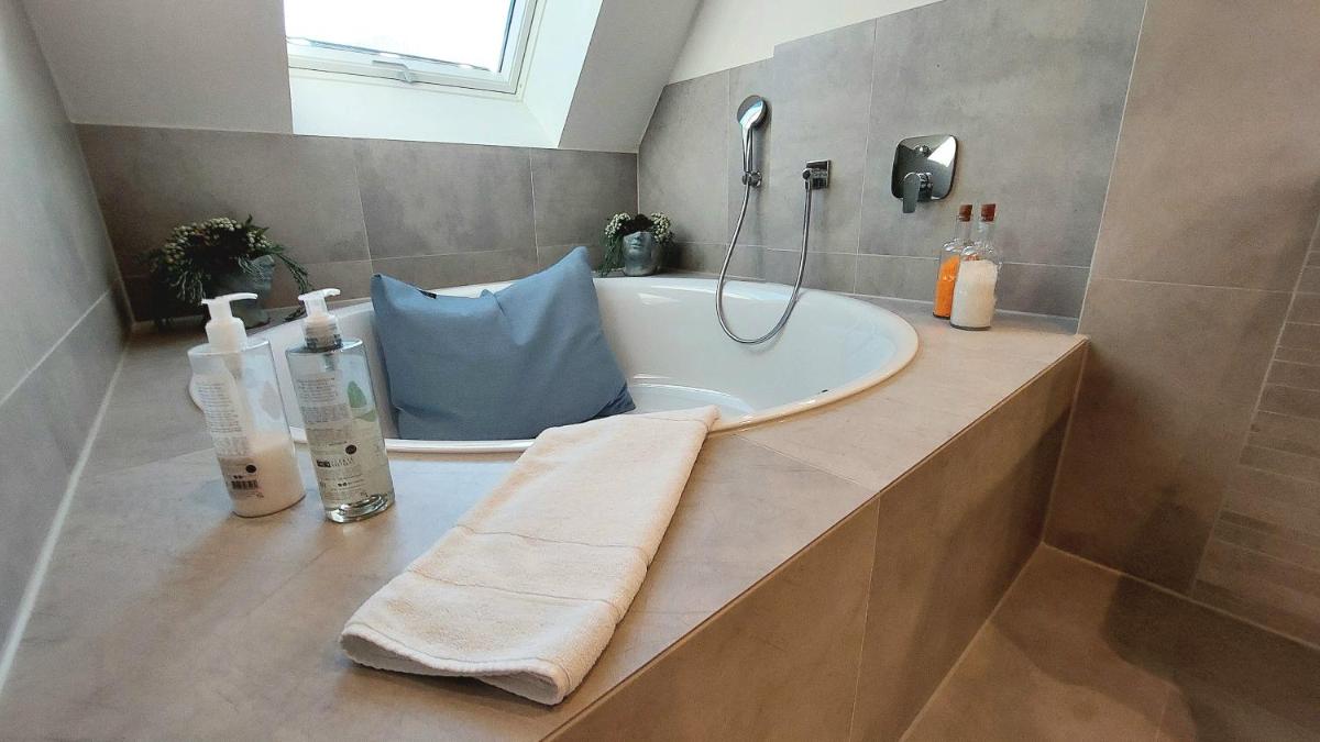 Hotel Annenhof GmbH - Housity