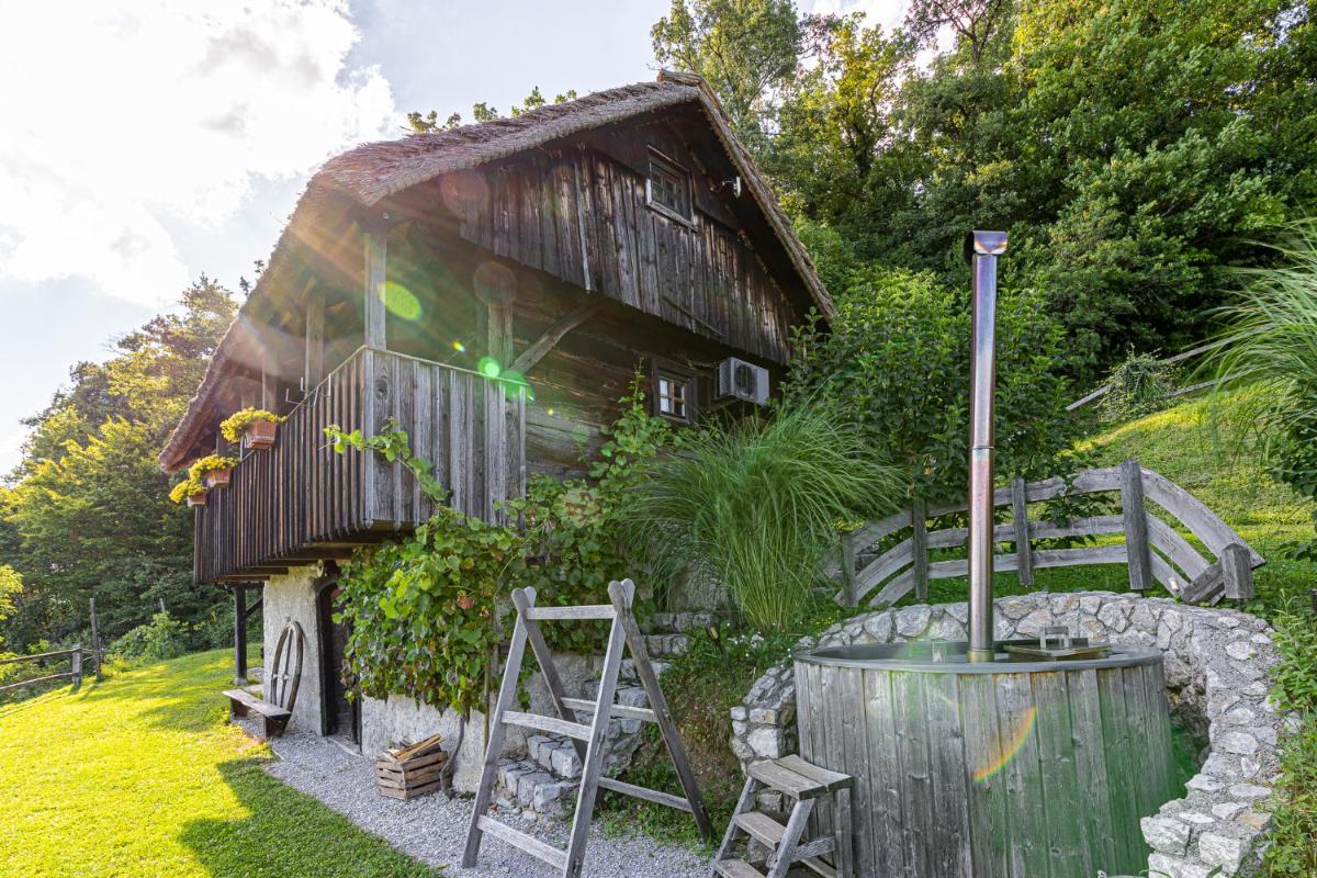 Vineyard Cottage Skatlar - Housity