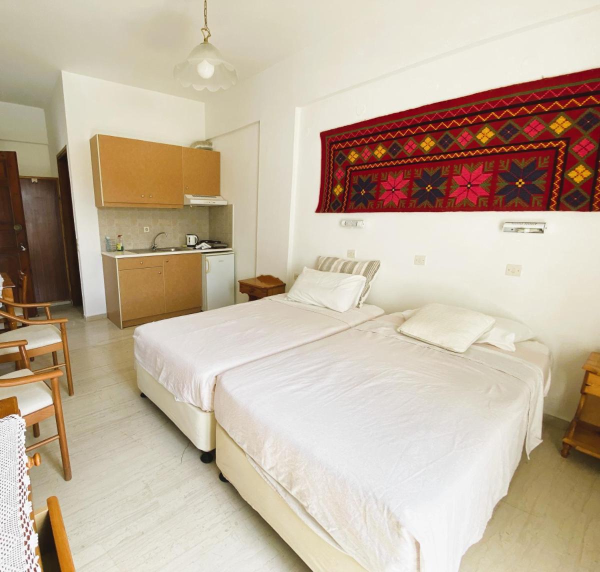 Labyrinth Studios - Housity