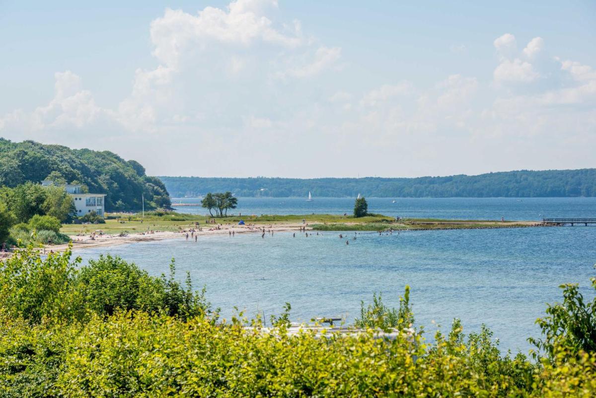 Exklusive Ferienwohnung mit Wasser - Housity