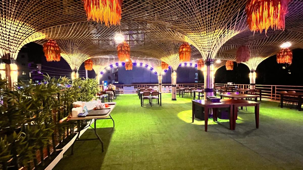 Fahsai Hostel - Housity