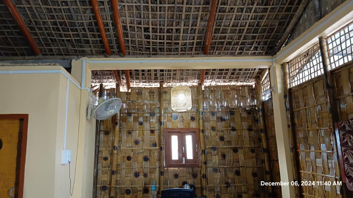 Amar Apun Ghor - Housity