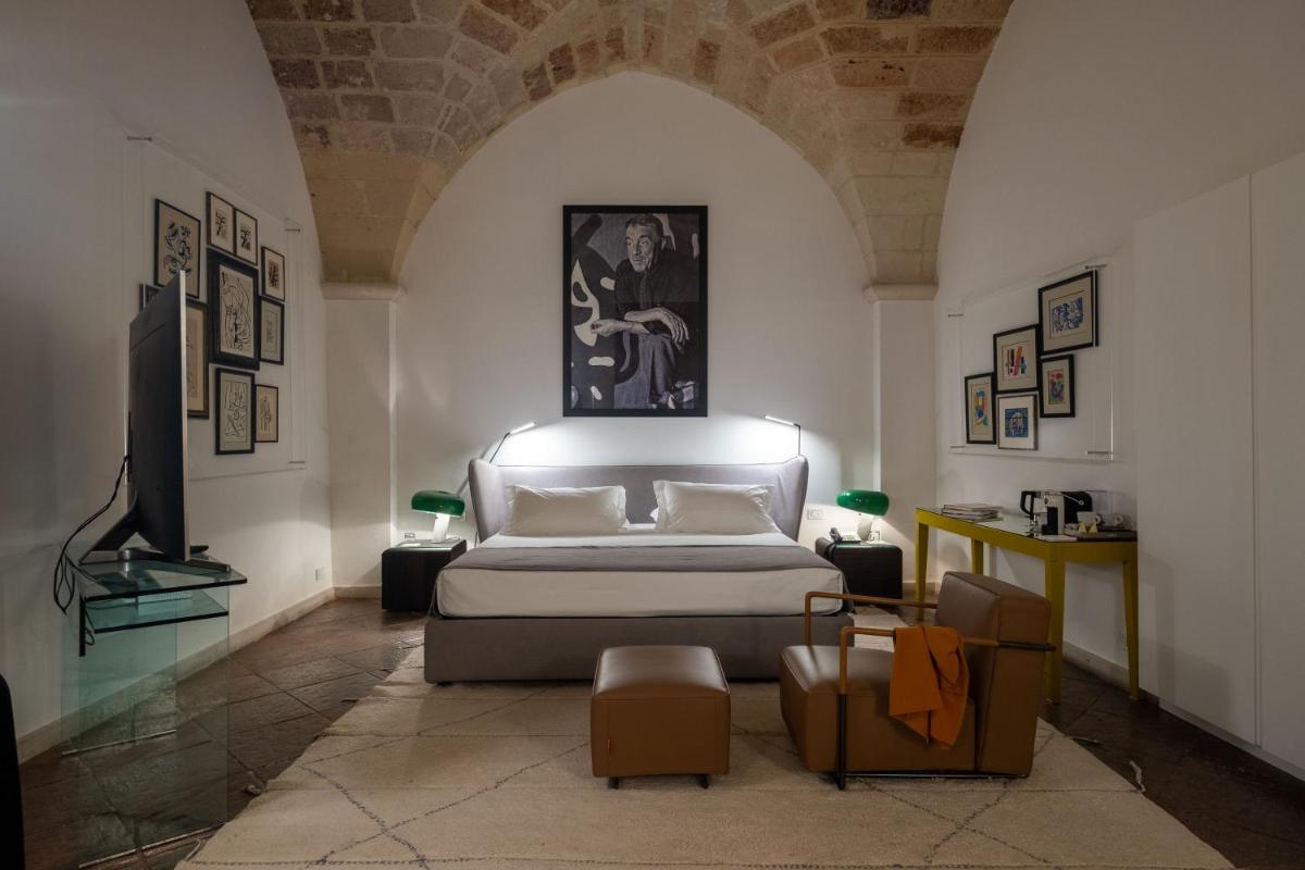 La Fiermontina Palazzo Bozzi Corso Hotel - Housity