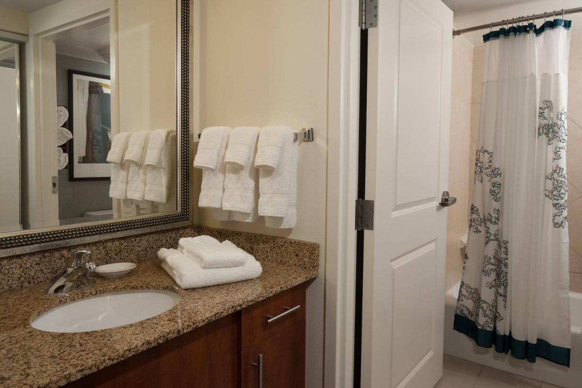 Residence Inn Fort Myers Sanibel - Housity