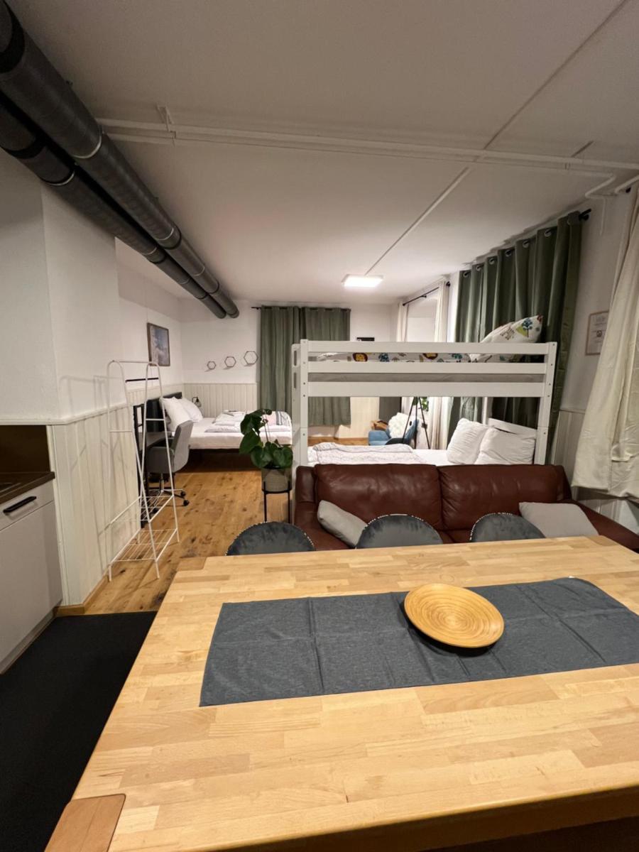 KemptenCityHostPlus-Unterkunft Charme im Denkmal - Housity