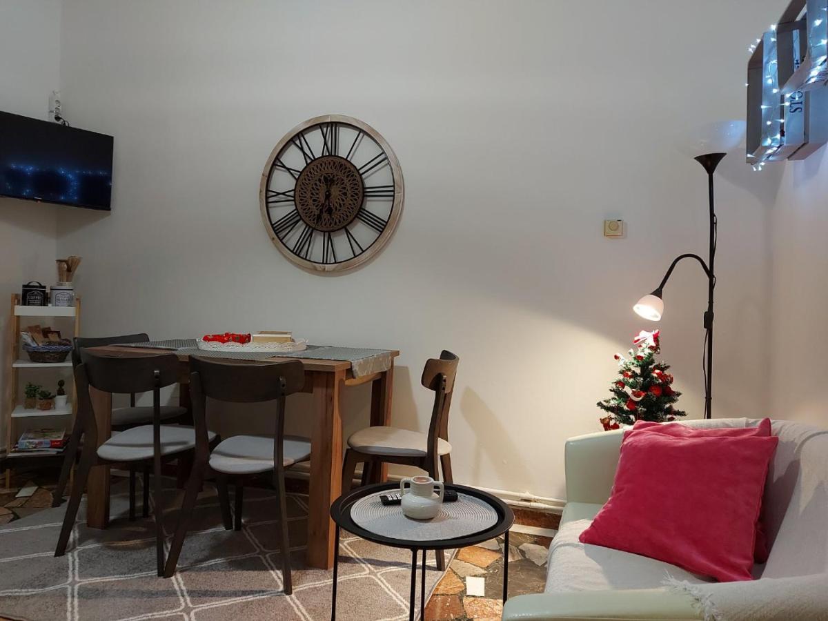 Niki Thalia Corfu Viros Apartment 1 - Housity