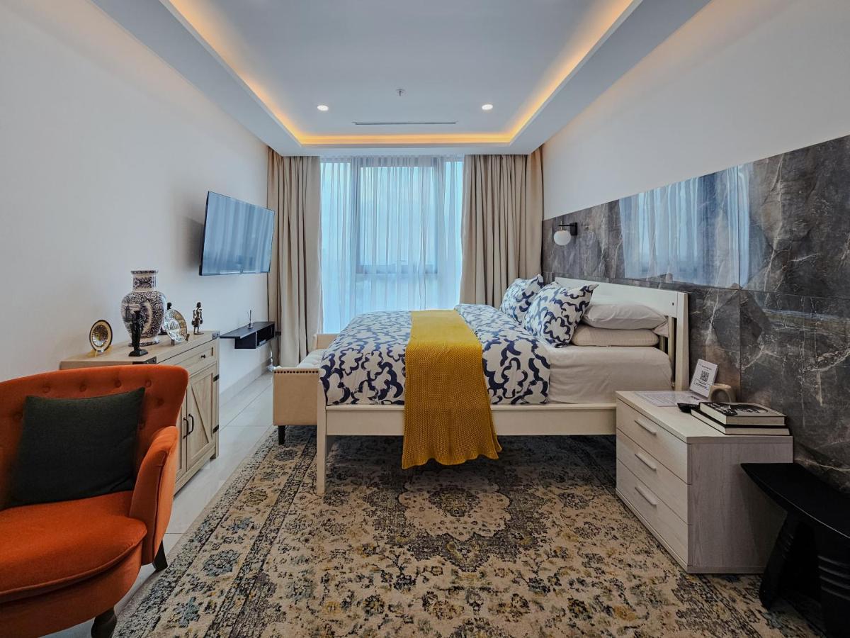 Suite 1101 - KASS TOWERS - Hizvo
