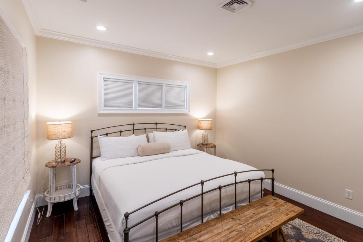 The Newport Lofts - 546 Thames Street - Housity