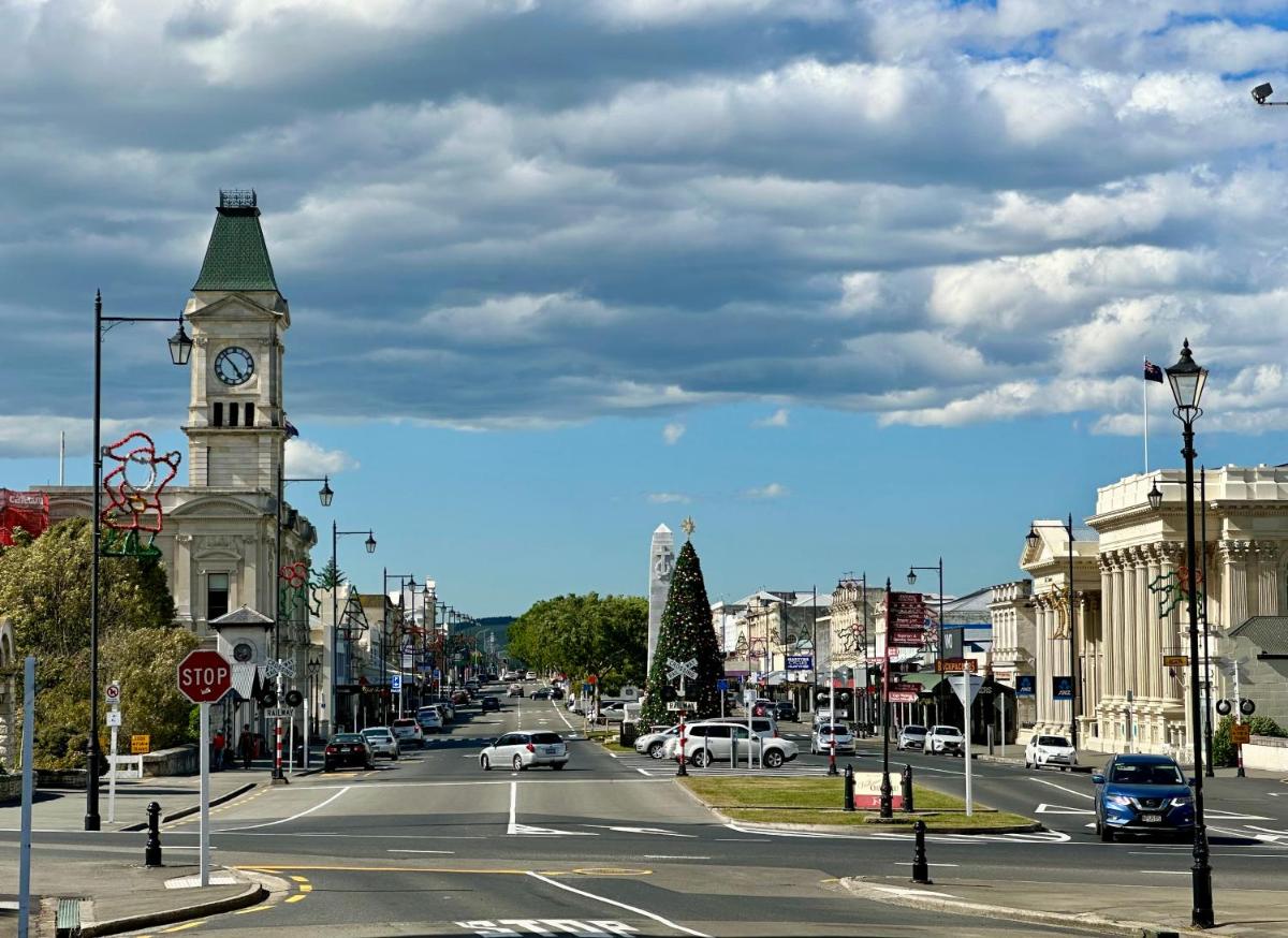 The Whitestone - Housity