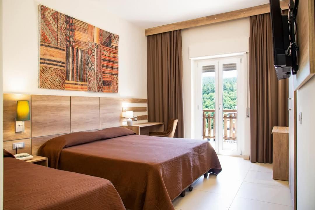 Hotel Meranda - Housity