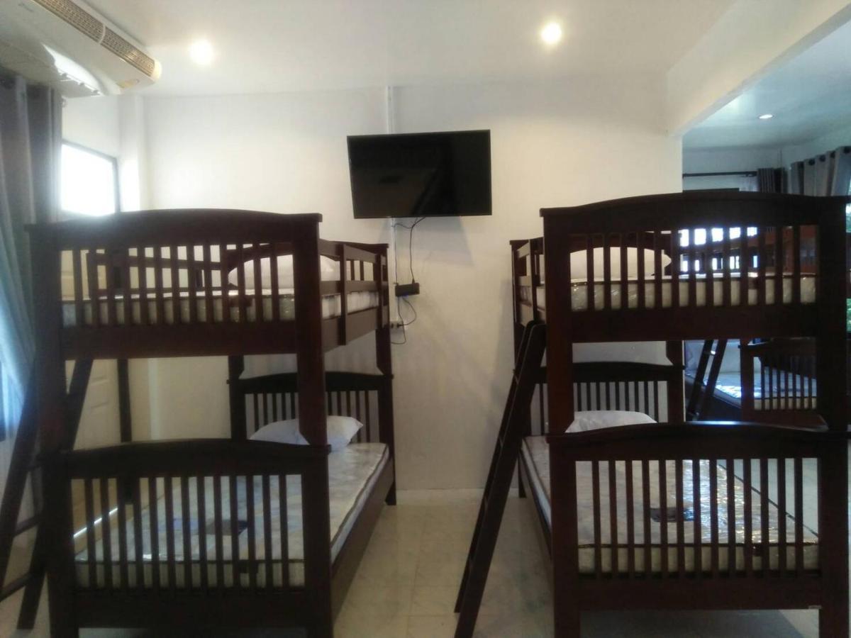 LayTrang Pakmeng Marina Spa and Resort - Housity