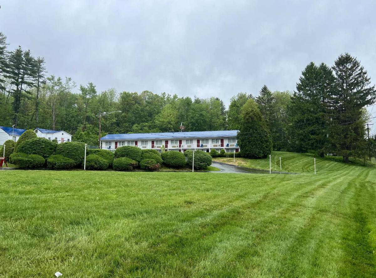 Economy Lodge 682 Main St Sturbridge - Housity