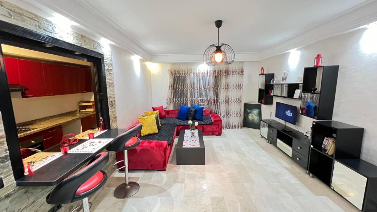 Red House - Hizvo