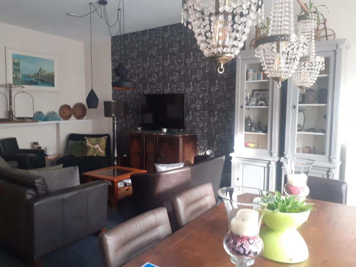 The Dutch Hills - Housity