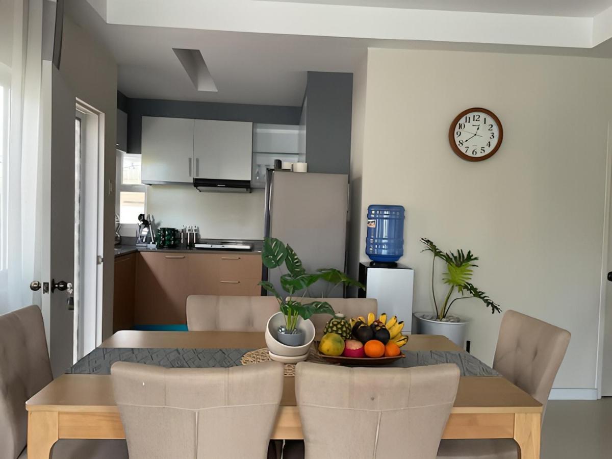 Homey in Villa Conchita Subd - Housity