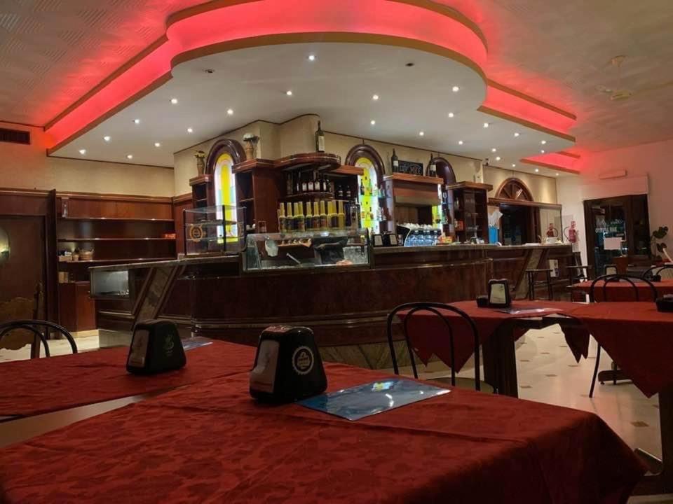 hotel lido - Housity