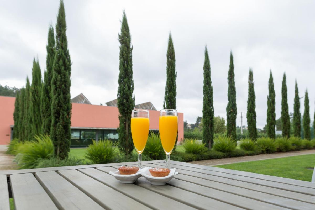 Bebidas em Hotel Quinta da Cruz & SPA
