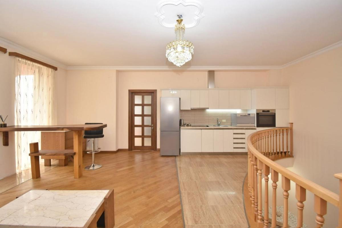 Homestay at City Center - Housity