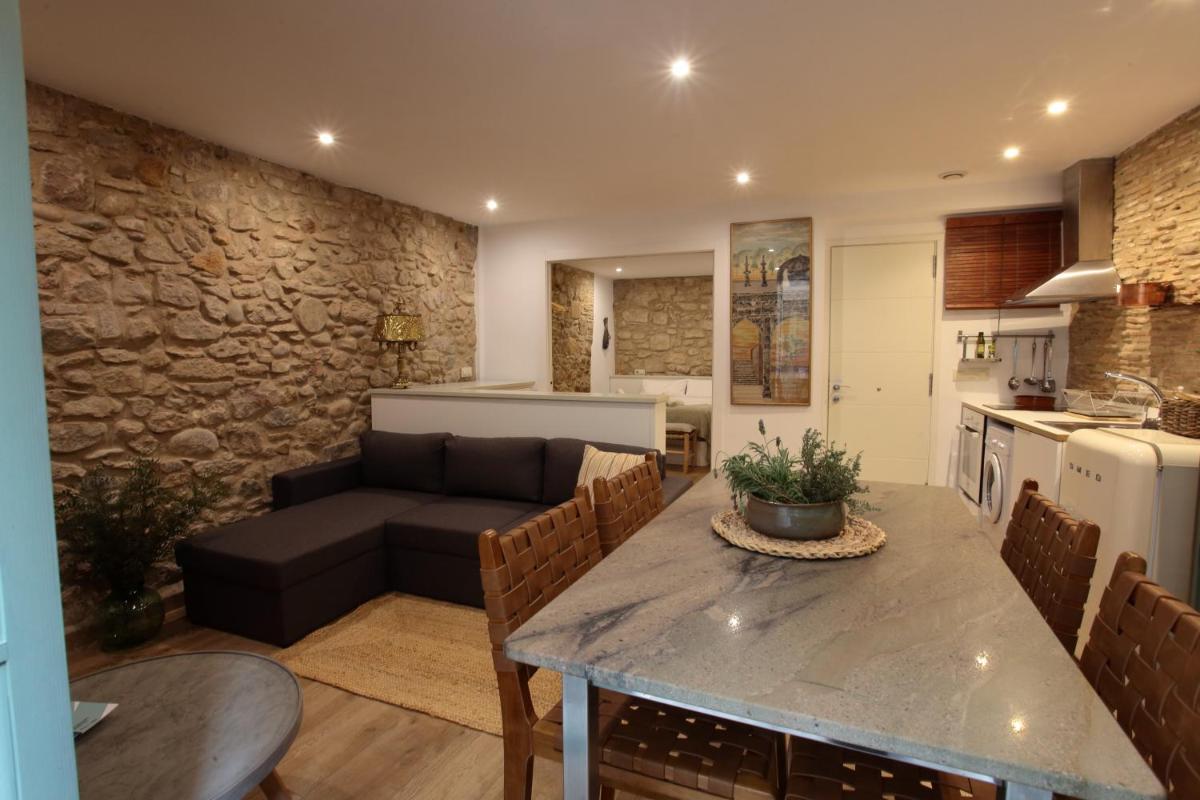 Old Side Girona One - Housity