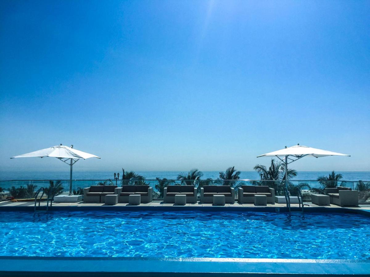 Ocean Place Resort & Spa - Housity