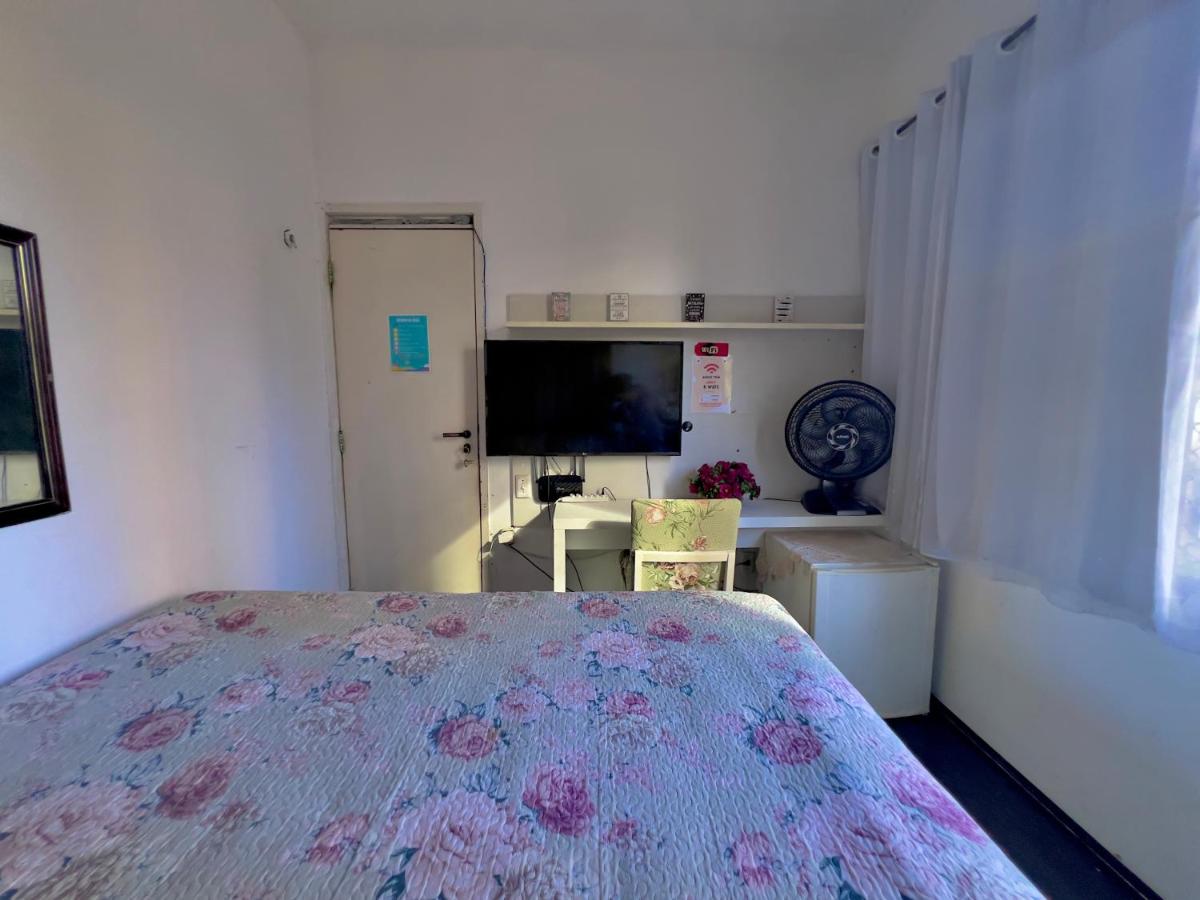 Paradise Spot - Quarto e Banheiro privativos em apartamento compartilhado - Housity