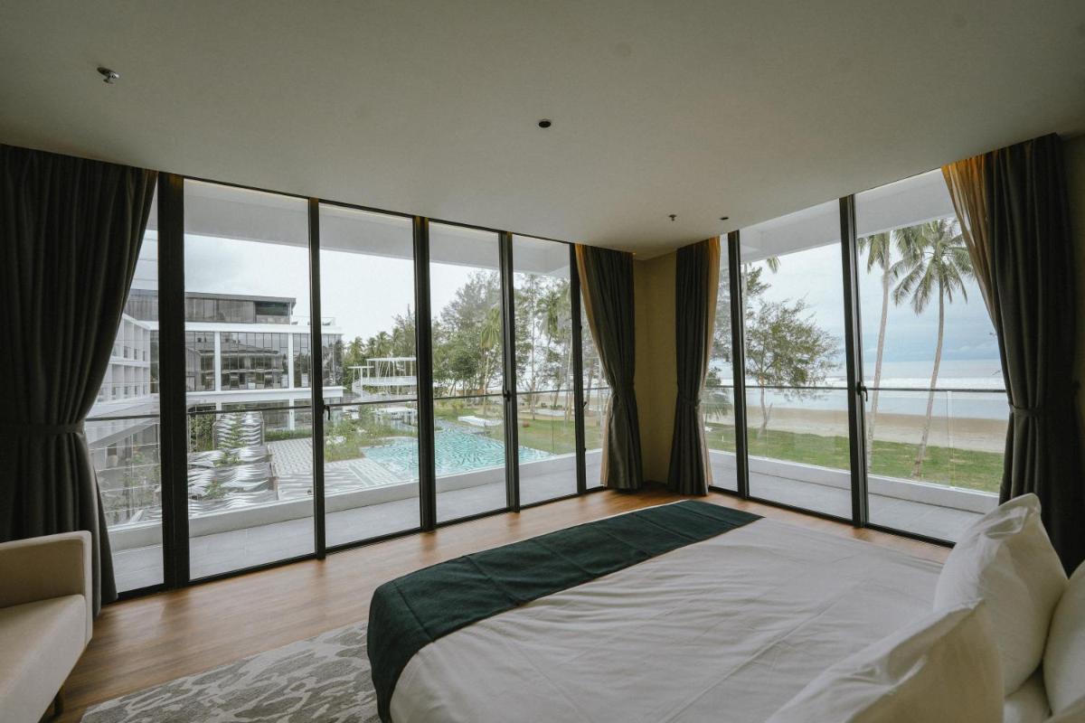 Roxy Beach Resort - Housity