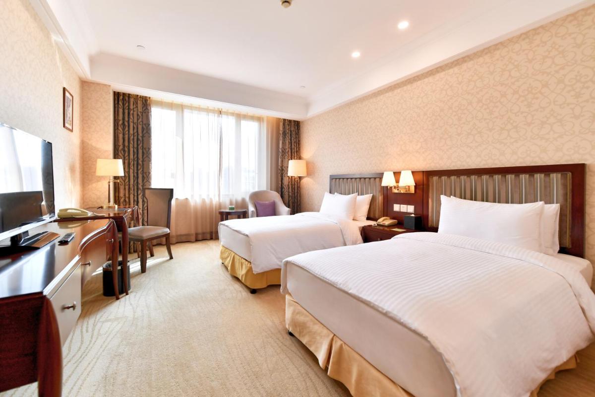 Evergreen Laurel Hotel, Shanghai - Housity