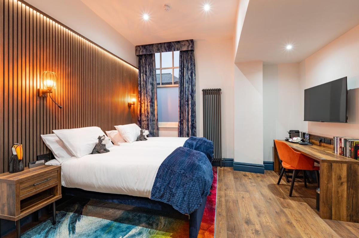 The Old Lyric Hall - A St David Aparthotel - Housity