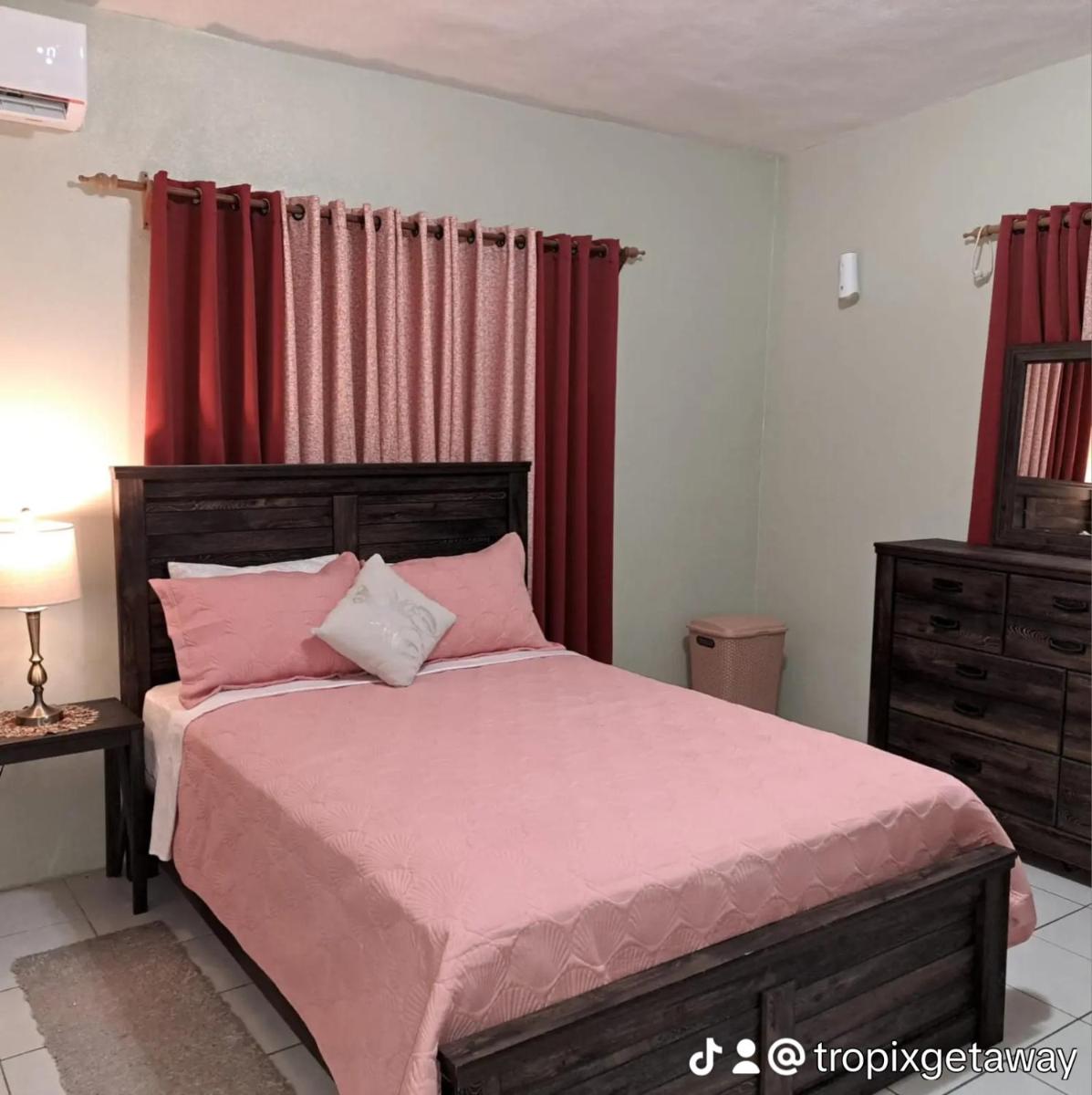 Tropix Getaway - Hizvo