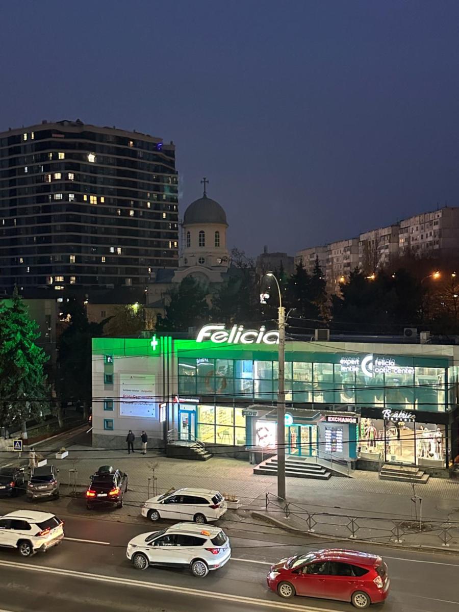 Nocturne Apartment - Housity