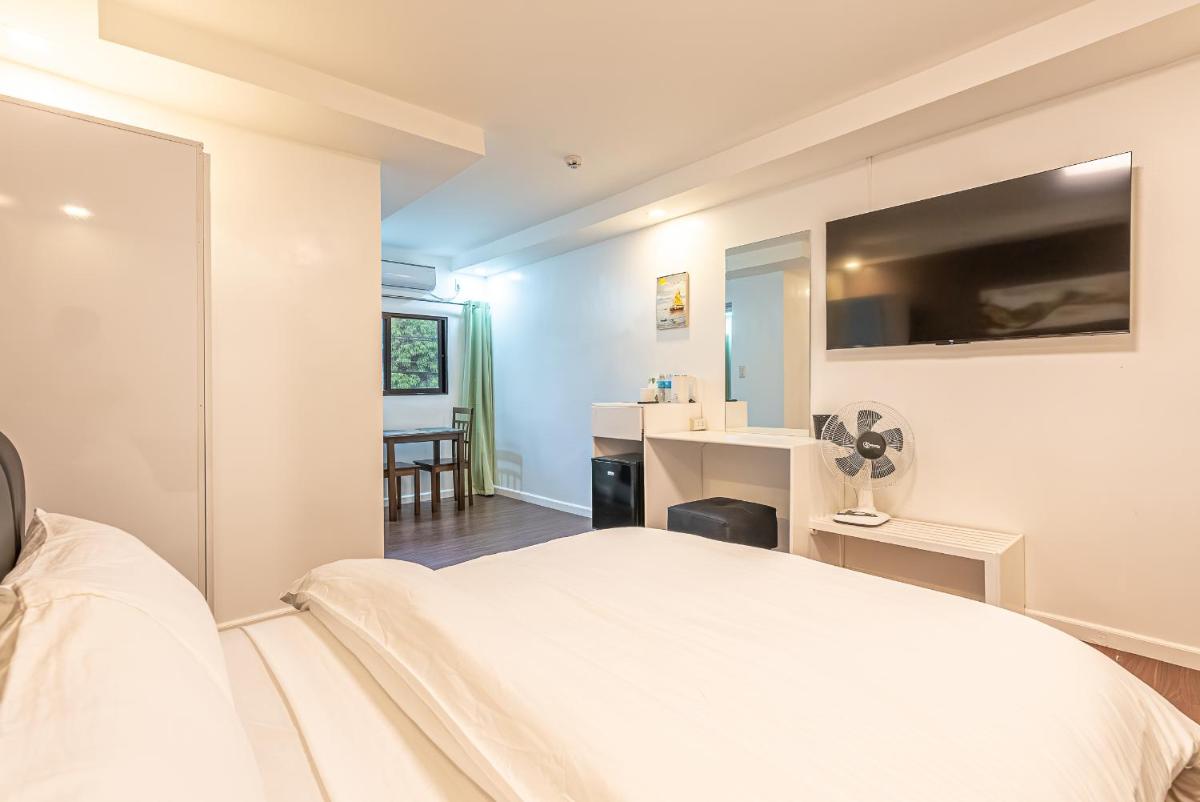 Vincent Resort Hotel - Housity