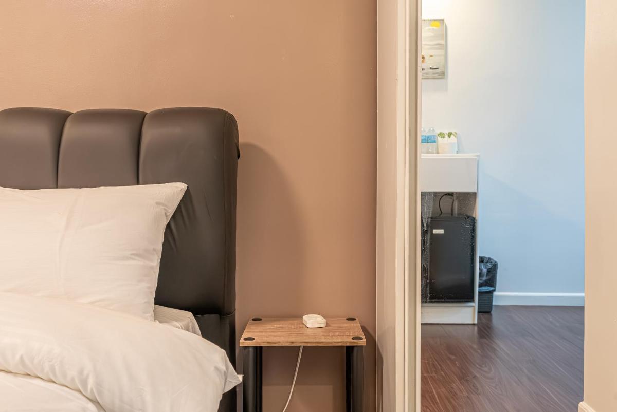Vincent Resort Hotel - Housity