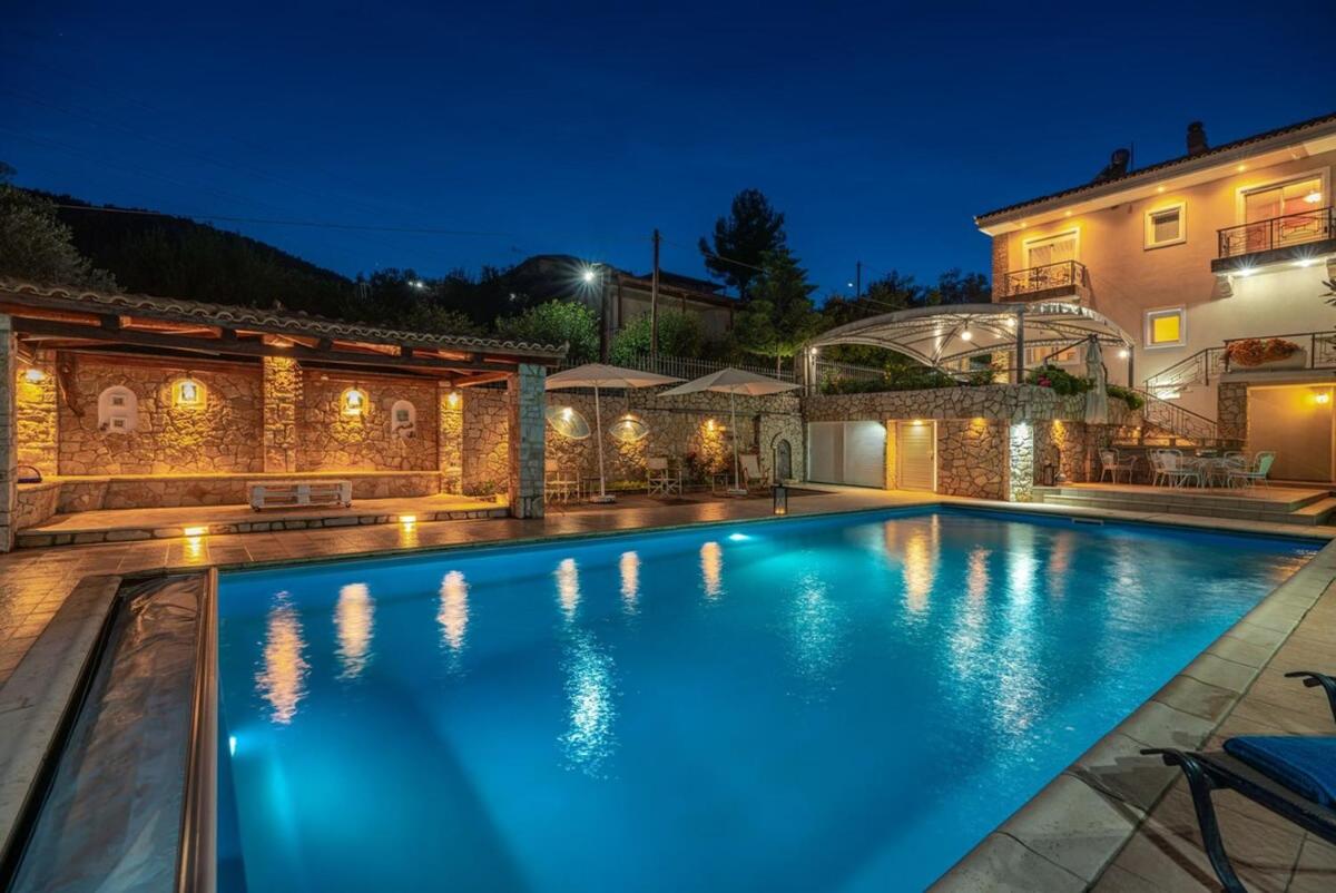 Villa Thea 1h 50min from Athens Intl Airport - Housity