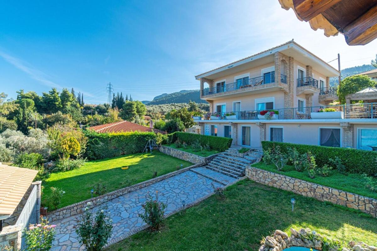 Villa Thea 1h 50min from Athens Intl Airport - Housity