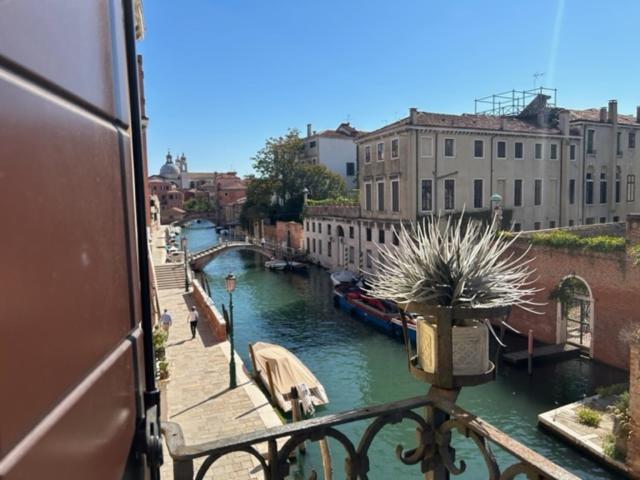 Venice Homes & Holidays - Housity