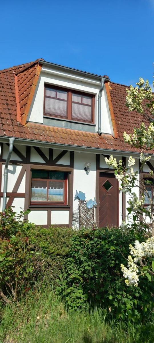 Gemütliche FeWo Bi-Uns - Housity