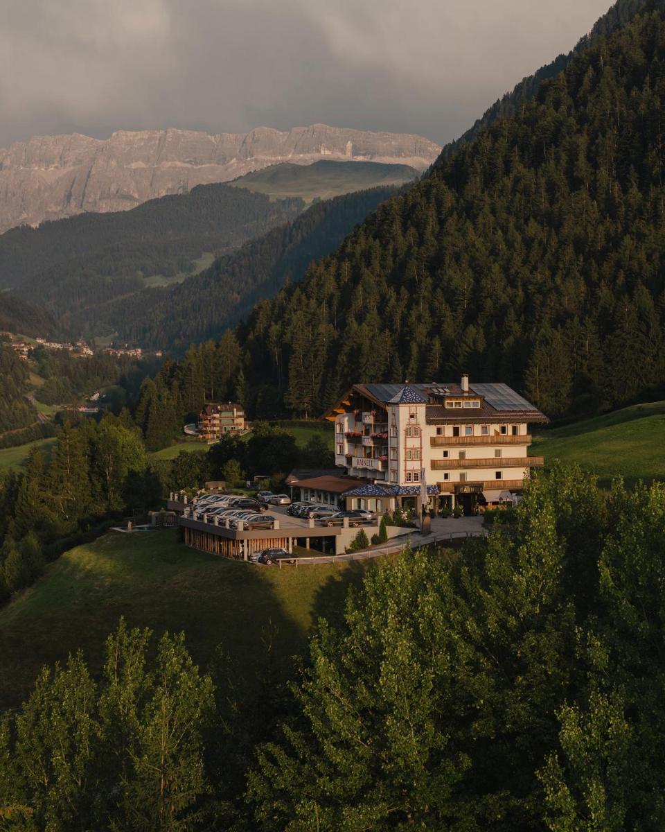 Rainell Dolomites Retreat - Housity